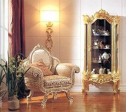 A barokk lakberendezés jellemző darabjai az óriási díszített fotelek